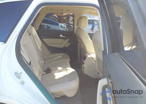 2018 Audi Q5 2.0T Premium/2.0T Tech Premium z USA, uszkodzony, nr VIN WA1BNAFY2J2027679